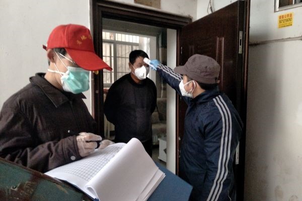 凝心聚力 星火燎原 中大支部黨員志愿者積極參加防疫工作